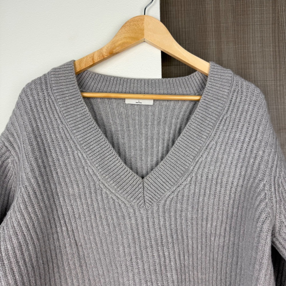 Babaton‎ Aritzia Gray Roger V Neck Sweater Merino Wool Womens Large Heavy Ribbed - Picture 3 of 11